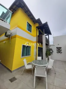 Casa de Condomínio com 3 Quartos para alugar, 180m² no Portinho, Cabo Frio