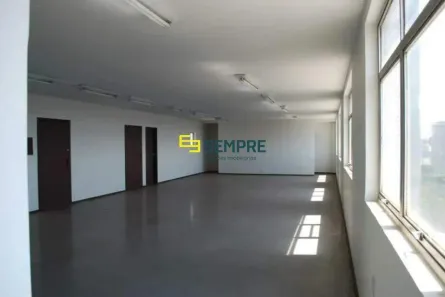 Sala Comercial para alugar, 135m² no Santa Efigênia, Belo Horizonte
