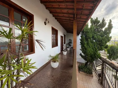 Casa com 3 Quartos à venda, 300m² no Diamante (Barreiro), Belo Horizonte