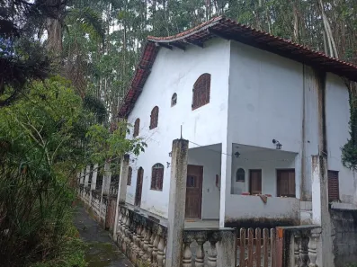 Fazenda/Sítio com 4 Quartos à venda, 2000m² no Centro, Biritiba Mirim