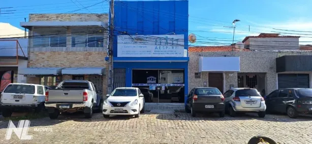 Prédio Comercial para alugar, 213m² no Alecrim, Natal