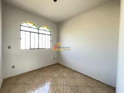 Apartamento com 4 Quartos para alugar, 140m² no Niterói, Divinópolis