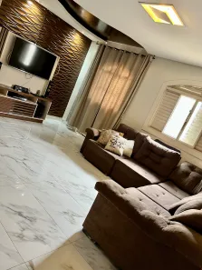 Sobrado com 3 Quartos à venda, 257m² no Parque Estrela Dalva II, Luziânia