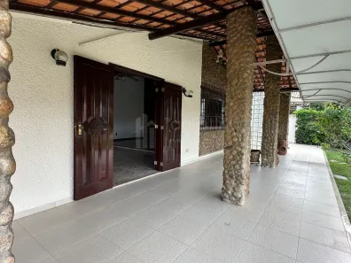 Casa com 4 Quartos para alugar, 227m² no Centro (Iguabinha), Araruama