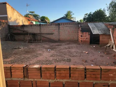 Casa com 1 Quarto à venda, 65m² no Campos Elíseos, Brotas