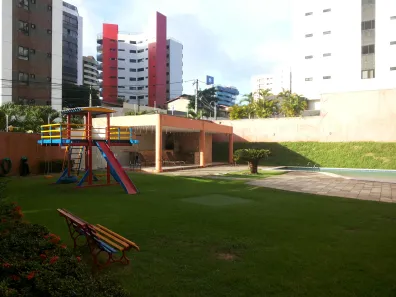 Apartamento com 2 Quartos para alugar, 56m² no Candelária, Natal