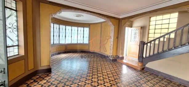 Casa com 4 Quartos para alugar, 220m² no Boa Viagem, Belo Horizonte