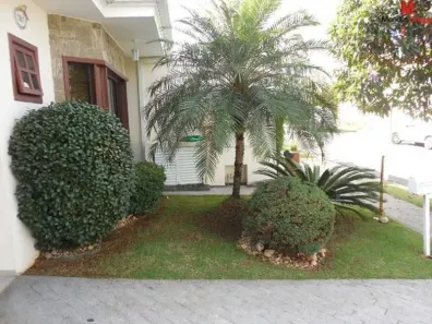Casa de Condomínio com 3 Quartos para alugar, 164m² no Granja Olga III, Sorocaba
