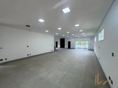 Ponto Comercial para alugar, 360m² no Centro, Sabará