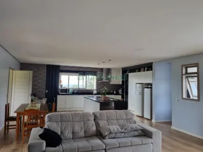 Fazenda/Sítio com 4 Quartos à venda, 200m² no Caravaggio, Farroupilha