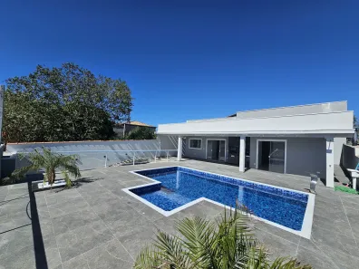 Fazenda/Sítio com 3 Quartos à venda, 300m² no , Mairinque