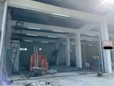 Ponto Comercial para alugar, 210m² no Cajazeiras V, Salvador