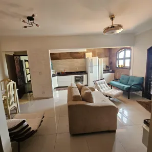 Apartamento com 2 Quartos para alugar, 80m² no Itaúna, Saquarema