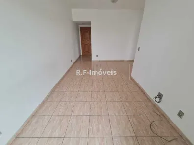 Apartamento com 2 Quartos para alugar, 66m² no Jardim Sulacap, Rio de Janeiro