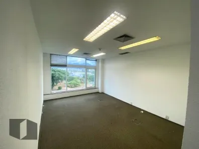 Sala Comercial para alugar, 40m² no Barra Olímpica, Rio de Janeiro