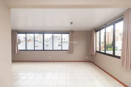 Kitnet com 1 Quarto para alugar, 25m² no Floresta, Porto Alegre