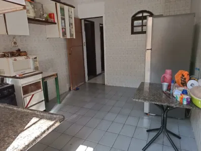 Casa com 3 Quartos à venda, 160m² no Itapuã, Salvador