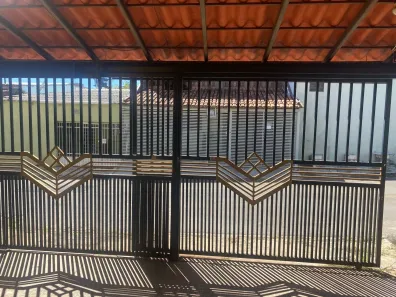 Sobrado com 5 Quartos para alugar, 140m² no Samambaia Norte, Brasília