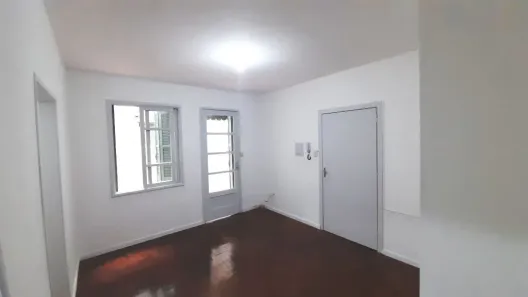 Kitnet para venda ou aluguel, 25m² no Bom Fim, Porto Alegre