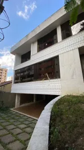 Casa com 6 Quartos para alugar, 200m² no Centro, Nova Iguaçu