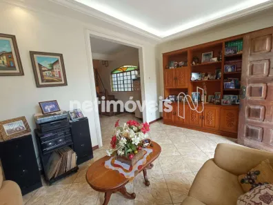 Casa com 5 Quartos à venda, 300m² no Monsenhor Messias, Belo Horizonte