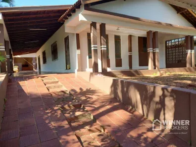 Casa com 5 Quartos para alugar, 500m² no Jardim Paulista, Paranavaí