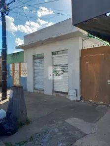 Ponto Comercial para alugar, 200m² no Vila Jayara, Anápolis