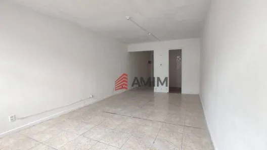 Sala Comercial à venda, 40m² no Centro, São Gonçalo
