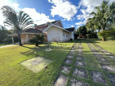 Casa de Condomínio com 3 Quartos à venda, 306m² no Jardim Caçapava, Caçapava