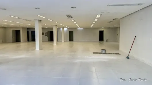Sala Comercial para alugar, 482m² no Taguatinga Norte, Brasília