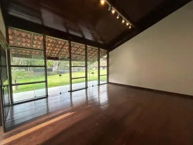 Casa com 7 Quartos para alugar, 756m² no Morin, Petrópolis