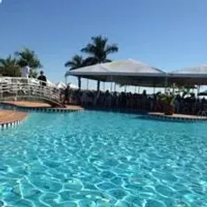 Casa de Condomínio com 5 Quartos para alugar, 550m² no Residencial Alphaville Flamboyant, Goiânia
