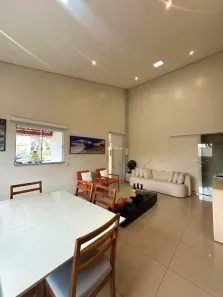 Casa de Condomínio com 3 Quartos à venda, 200m² no Vila do BEC, Timon