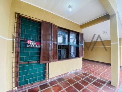Casa com 3 Quartos à venda, 300m² no Centro, Matinhos