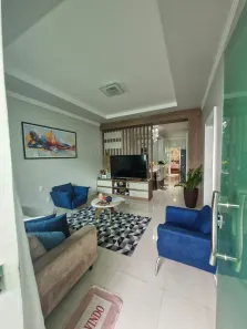 Casa com 2 Quartos à venda, 200m² no Alvorada, Manaus
