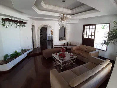 Sobrado com 8 Quartos à venda, 1900m² no Centro, Lauro de Freitas