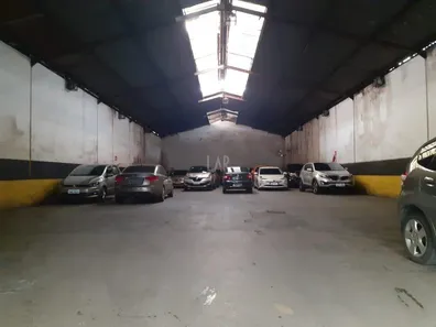 Galpão/Depósito/Armazém à venda, 600m² no Lourdes, Belo Horizonte
