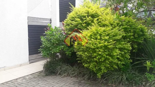 Sobrado com 3 Quartos à venda, 115m² no Vila Areao, Taubaté