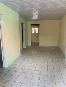 Casa com 2 Quartos para alugar, 70m² no Alecrim, Natal