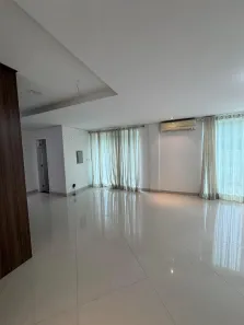Casa com 3 Quartos para alugar, 100m² no Santo Antônio, Manaus