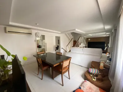 Casa de Condomínio com 4 Quartos para venda ou aluguel, 170m² no Freguesia (Jacarepaguá), Rio de Janeiro