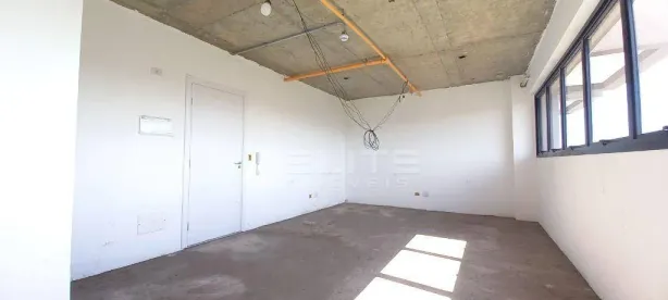 Sala Comercial à venda, 34m² no Vila Assunção, Santo André