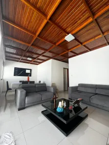Casa com 3 Quartos à venda, 178m² no Nossa Senhora das Graças, Manaus