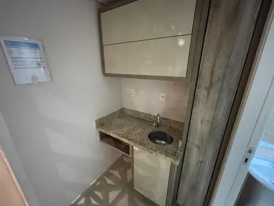 Sala Comercial à venda, 33m² no Adrianópolis, Manaus