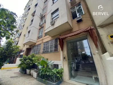 Apartamento com 2 Quartos para alugar, 104m² no Leme, Rio de Janeiro