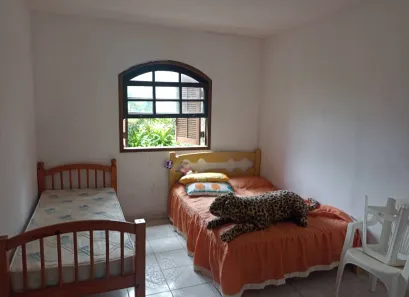 Fazenda/Sítio com 4 Quartos à venda, 2000m² no Centro, Biritiba Mirim