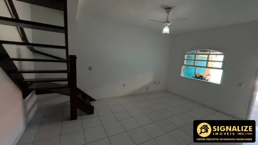 Casa com 2 Quartos para alugar, 80m² no Portinho, Cabo Frio