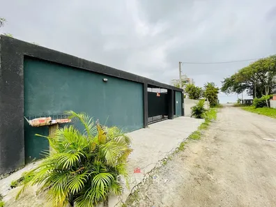 Casa com 4 Quartos à venda, 200m² no Pereque, Matinhos