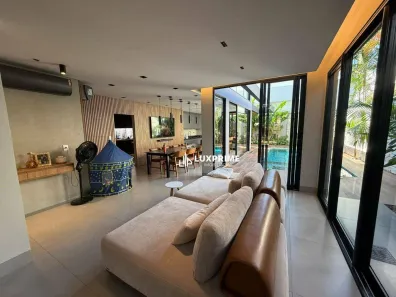 Casa de Condomínio com 3 Quartos para alugar, 260m² no Plano Diretor Sul, Palmas