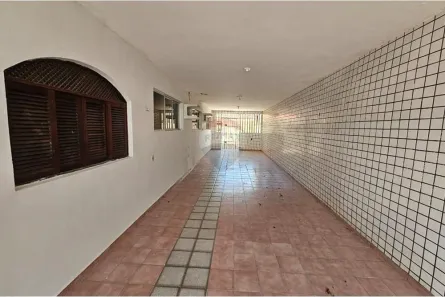 Casa com 5 Quartos à venda, 244m² no Ponta Negra, Natal